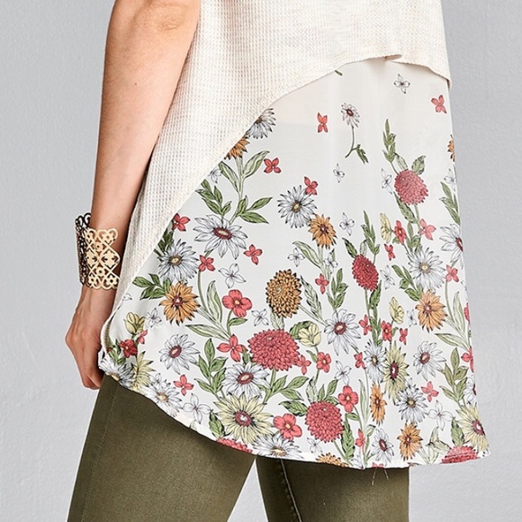 NWT• Bella Layered Blouse• MADE IN 🇺🇸 - Picture 3 of 6